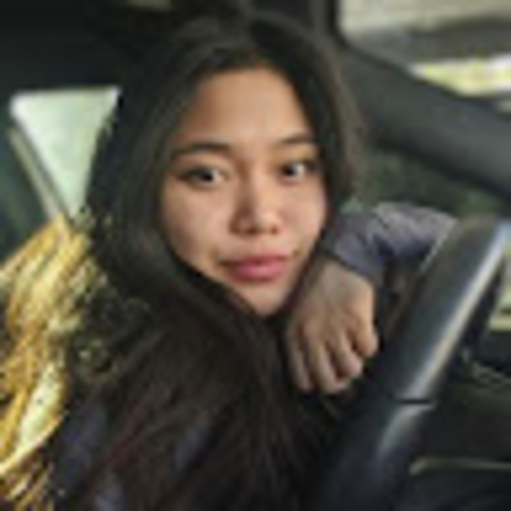 Meet your Posher, Ina